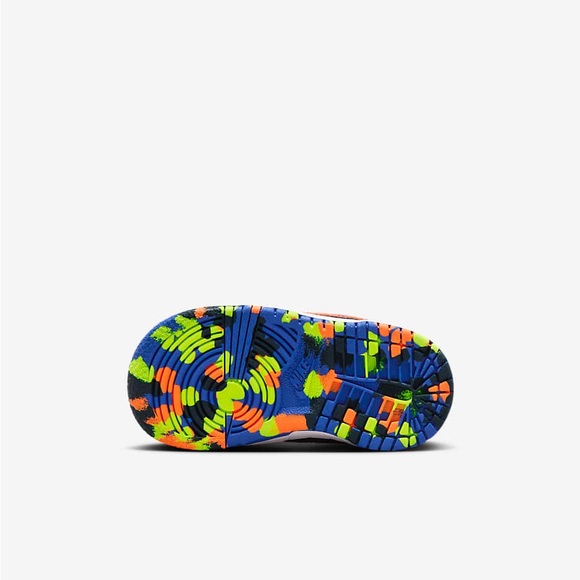 Nike Dunk Low - Picture 5 of 7